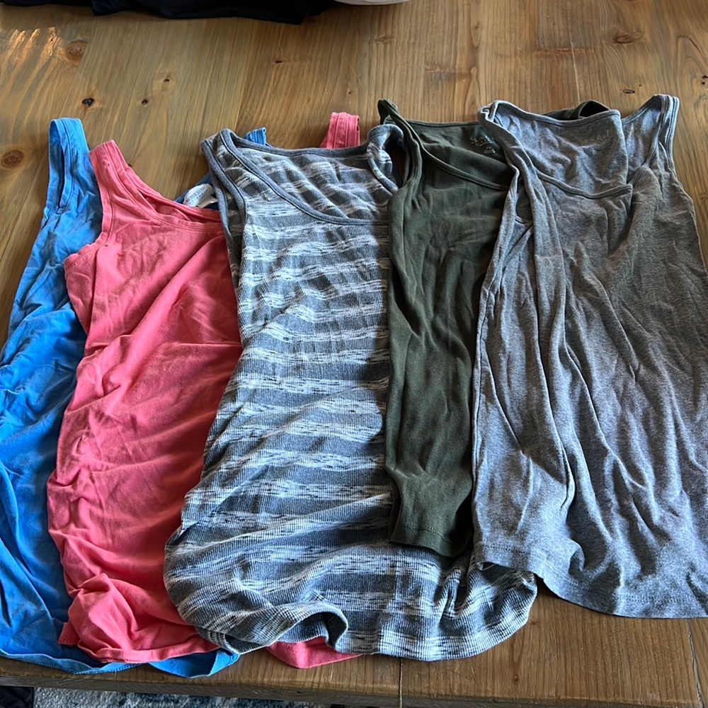Maternity tank lot